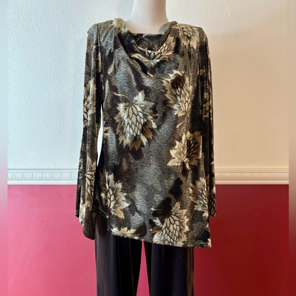 Vintage R&M Richards deep green gold 2-piece pants & cowl neck cold shoulder top - Picture 3 of 16